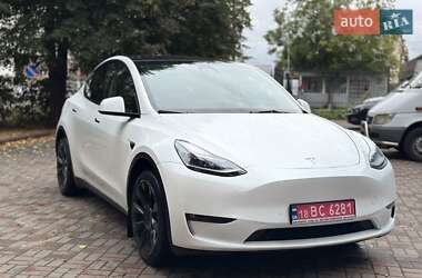 Внедорожник / Кроссовер Tesla Model Y 2023 в 