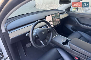 Внедорожник / Кроссовер Tesla Model Y 2020 в 