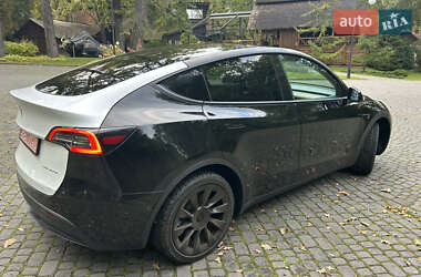 Позашляховик / Кросовер Tesla Model Y 2020 в 