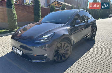 Внедорожник / Кроссовер Tesla Model Y 2021 в 