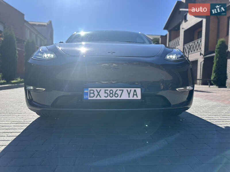 Позашляховик / Кросовер Tesla Model Y 2021 в Хмельницькому
