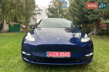Позашляховик / Кросовер Tesla Model Y 2023 в 