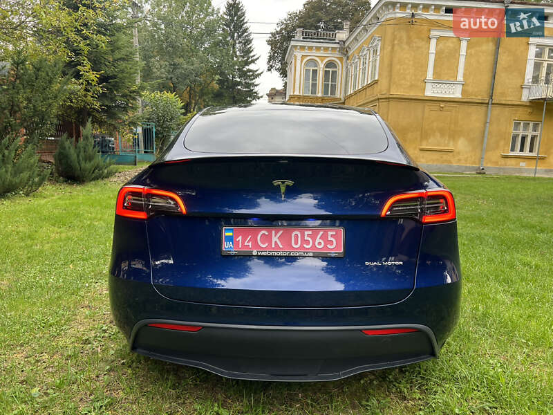 Позашляховик / Кросовер Tesla Model Y 2023 в Львові