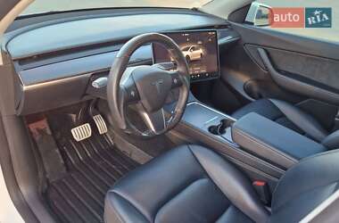 Внедорожник / Кроссовер Tesla Model Y 2022 в 