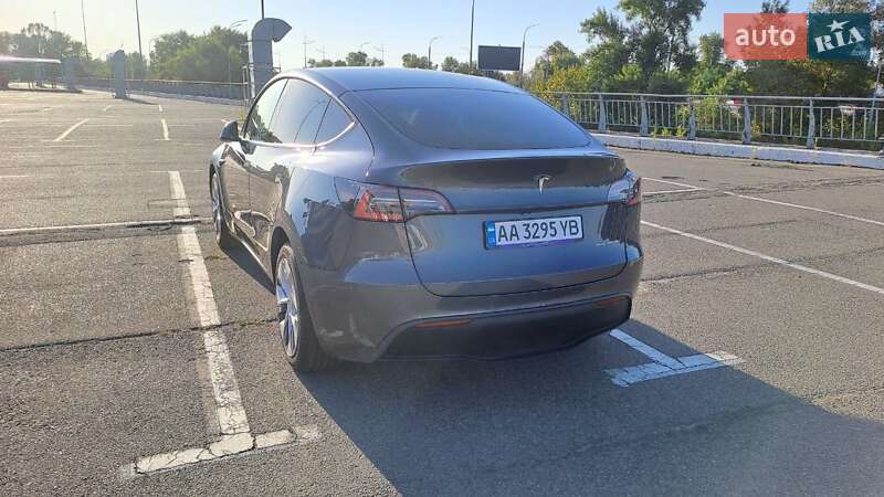 Позашляховик / Кросовер Tesla Model Y 2020 в Києві