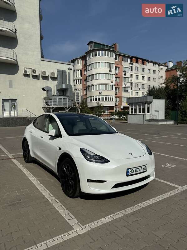 Внедорожник / Кроссовер Tesla Model Y 2022 в Хмельницком