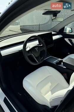 Внедорожник / Кроссовер Tesla Model Y 2022 в 