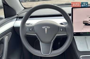 Внедорожник / Кроссовер Tesla Model Y 2023 в 