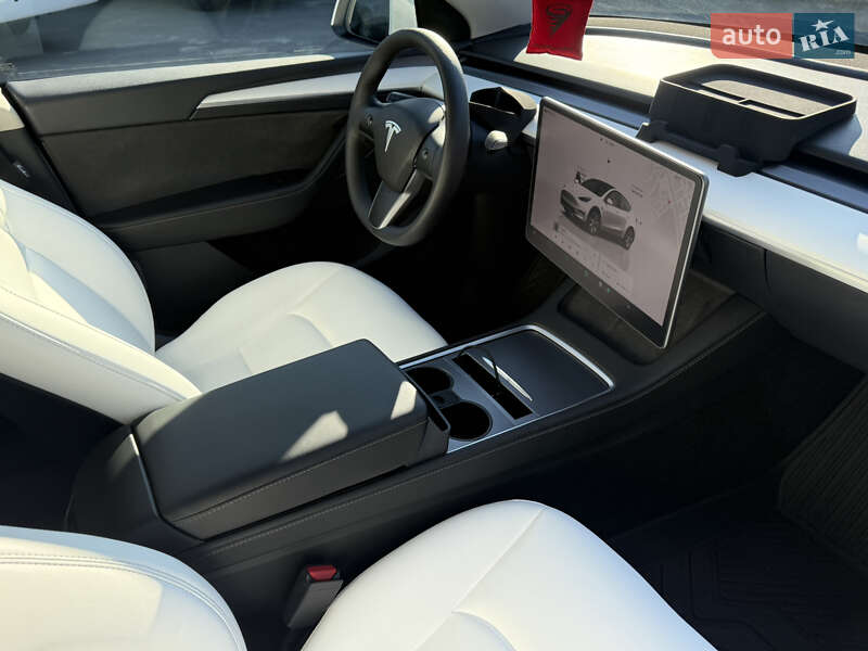 Позашляховик / Кросовер Tesla Model Y 2022 в Одесі