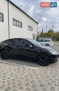 Позашляховик / Кросовер Tesla Model Y 2022 в 