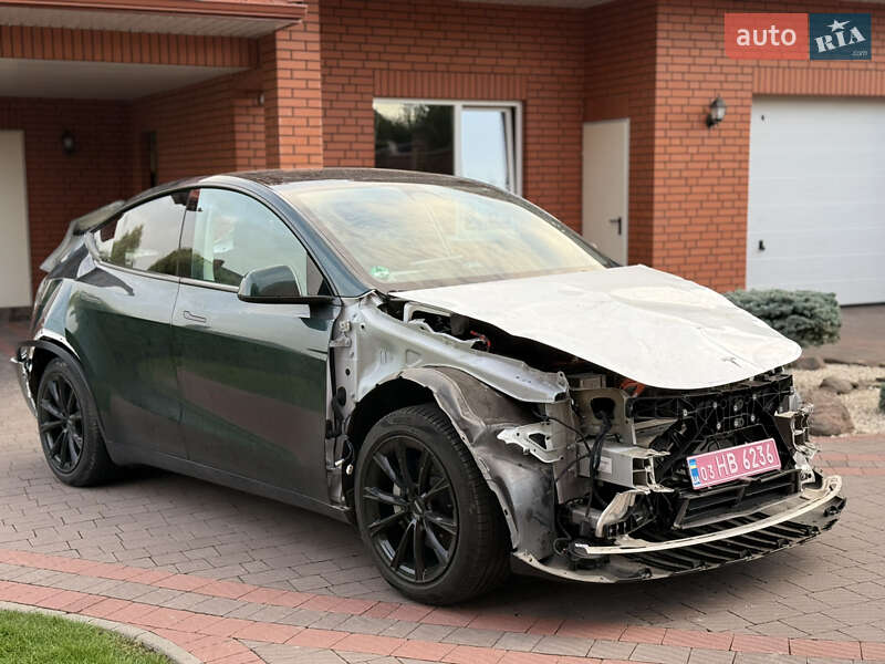 Внедорожник / Кроссовер Tesla Model Y 2022 в Луцке