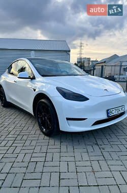 Внедорожник / Кроссовер Tesla Model Y 2023 в 