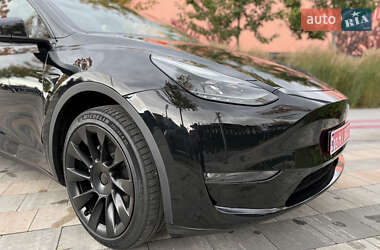Позашляховик / Кросовер Tesla Model Y 2023 в 