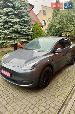 Внедорожник / Кроссовер Tesla Model Y 2021 в Львове