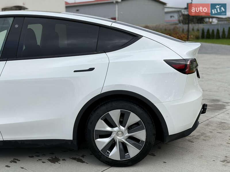 Позашляховик / Кросовер Tesla Model Y 2022 в Луцьку