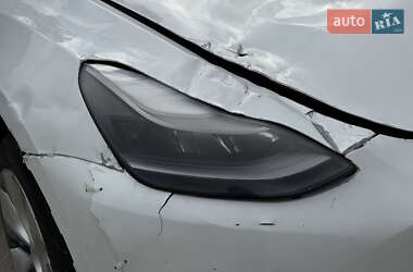 Позашляховик / Кросовер Tesla Model Y 2022 в 