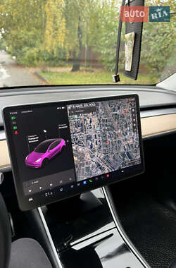 Позашляховик / Кросовер Tesla Model Y 2020 в 