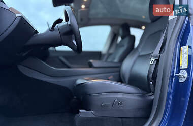 Внедорожник / Кроссовер Tesla Model Y 2021 в 