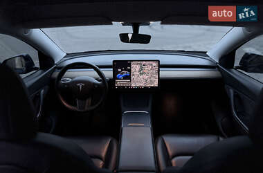 Внедорожник / Кроссовер Tesla Model Y 2021 в 