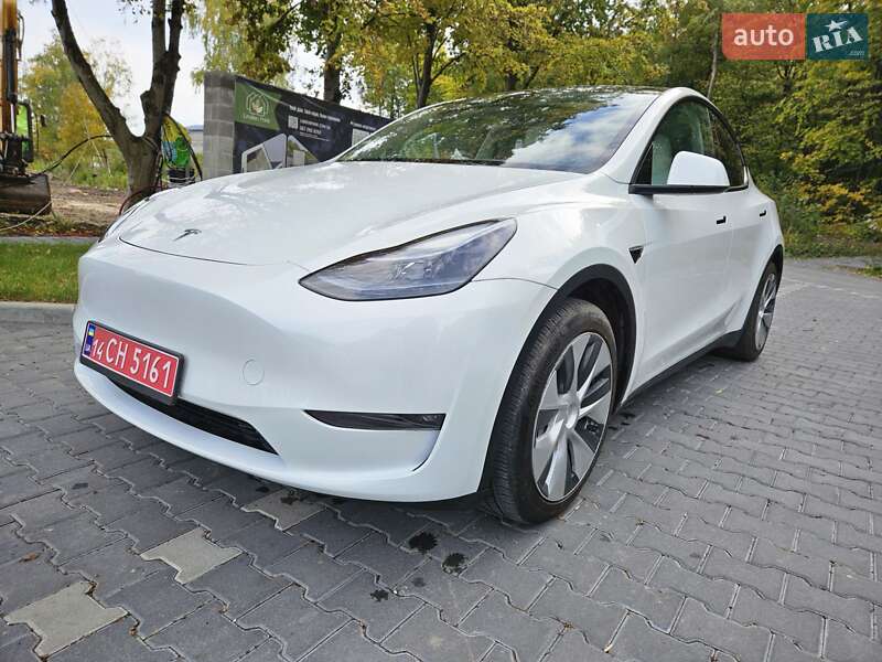 Внедорожник / Кроссовер Tesla Model Y 2023 в Тернополе