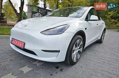 Позашляховик / Кросовер Tesla Model Y 2023 в 