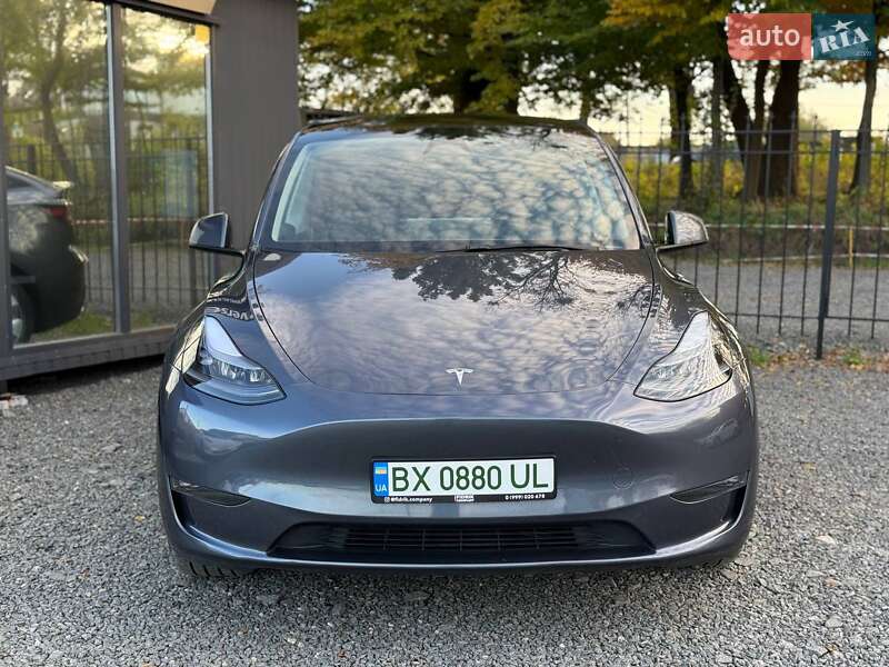 Позашляховик / Кросовер Tesla Model Y 2023 в Хмельницькому