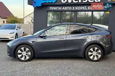 Позашляховик / Кросовер Tesla Model Y 2023 в 