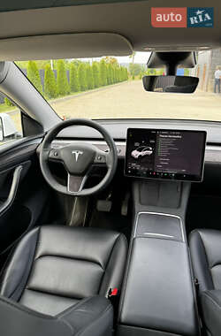 Внедорожник / Кроссовер Tesla Model Y 2022 в 