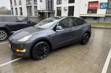 Позашляховик / Кросовер Tesla Model Y 2022 в 