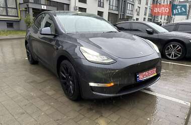 Позашляховик / Кросовер Tesla Model Y 2022 в 