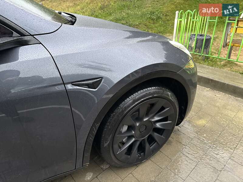 Внедорожник / Кроссовер Tesla Model Y 2022 в Львове