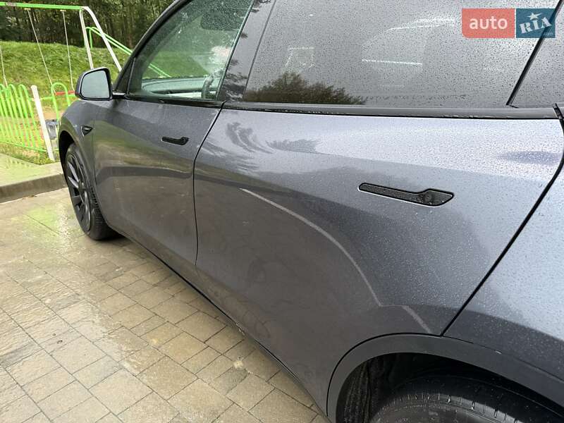 Внедорожник / Кроссовер Tesla Model Y 2022 в Львове
