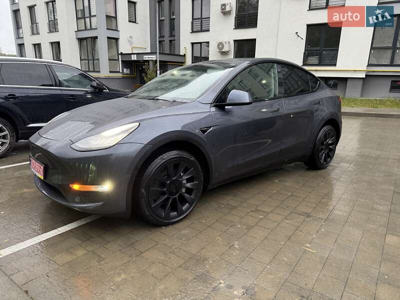 Внедорожник / Кроссовер Tesla Model Y 2022 в Львове
