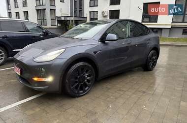 Позашляховик / Кросовер Tesla Model Y 2022 в 