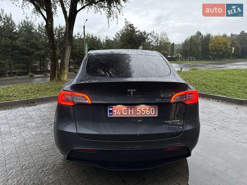 Внедорожник / Кроссовер Tesla Model Y 2022 в Львове