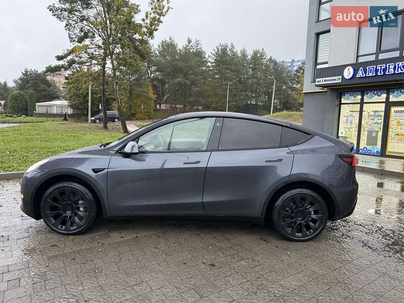 Внедорожник / Кроссовер Tesla Model Y 2022 в Львове