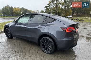 Позашляховик / Кросовер Tesla Model Y 2022 в Львові