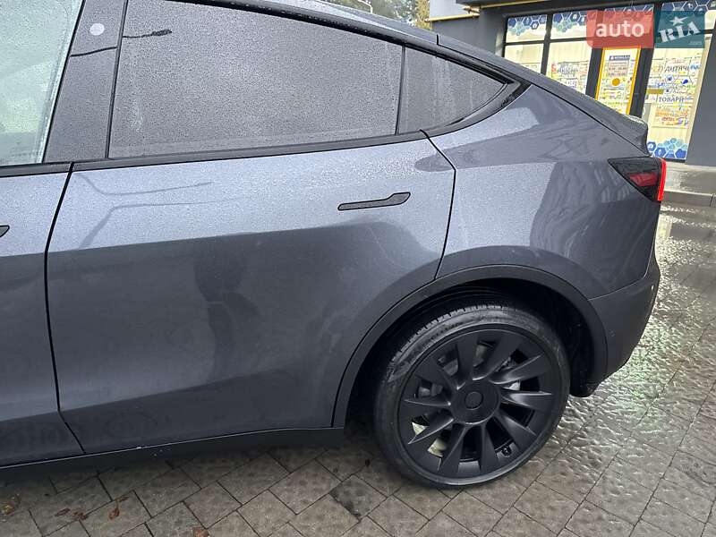 Внедорожник / Кроссовер Tesla Model Y 2022 в Львове