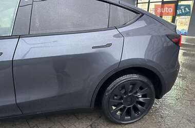 Позашляховик / Кросовер Tesla Model Y 2022 в 