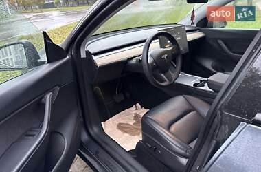 Позашляховик / Кросовер Tesla Model Y 2022 в 