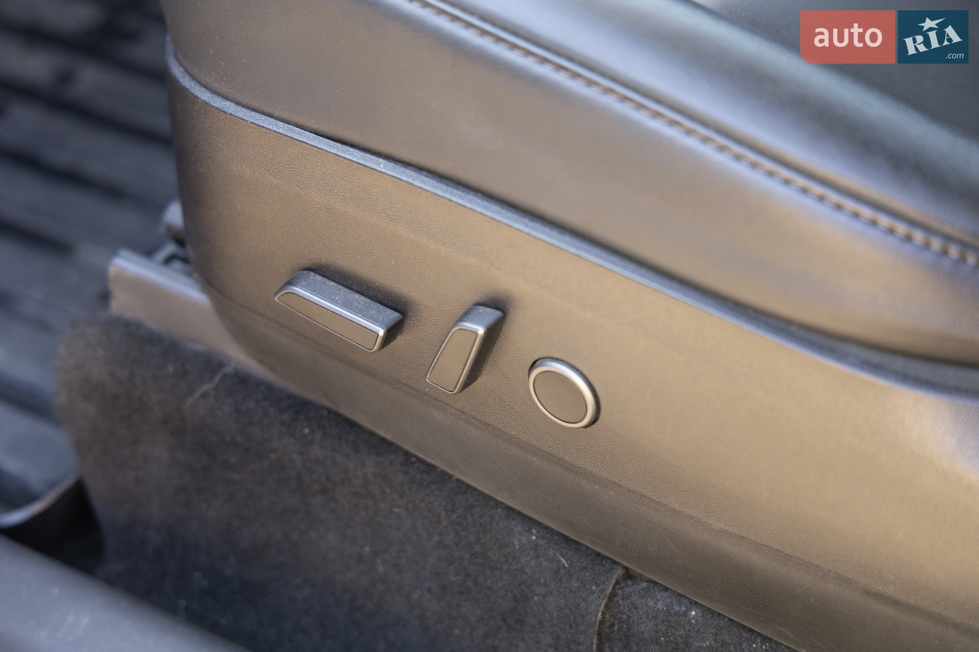 2021 Tesla Model Y - мініатюра 23