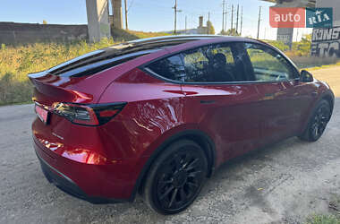 Внедорожник / Кроссовер Tesla Model Y 2024 в 