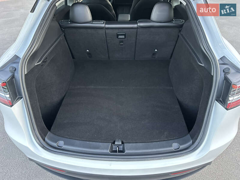 Внедорожник / Кроссовер Tesla Model Y 2023 в Тернополе фото 58 Внедорожник / Кроссовер Tesla Model Y 2023 в Тернополе