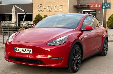 Внедорожник / Кроссовер Tesla Model Y 2023 в 