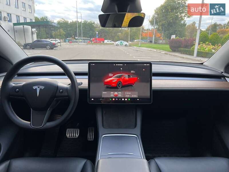 Внедорожник / Кроссовер Tesla Model Y 2023 в Киеве