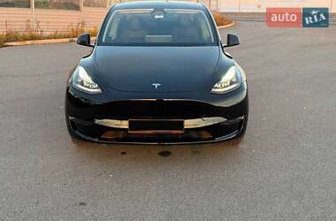Внедорожник / Кроссовер Tesla Model Y 2024 в 