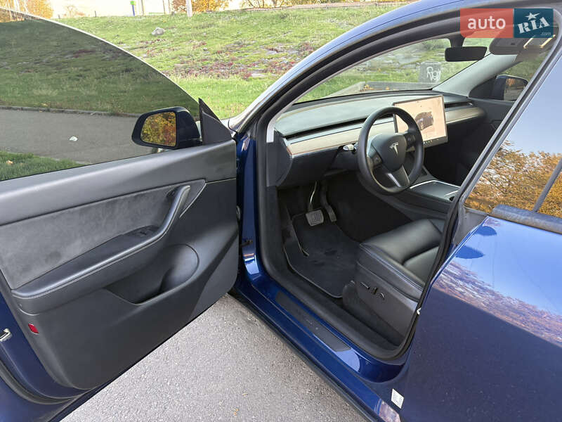 Внедорожник / Кроссовер Tesla Model Y 2022 в Кривом Роге фото 14 Внедорожник / Кроссовер Tesla Model Y 2022 в Кривом Роге