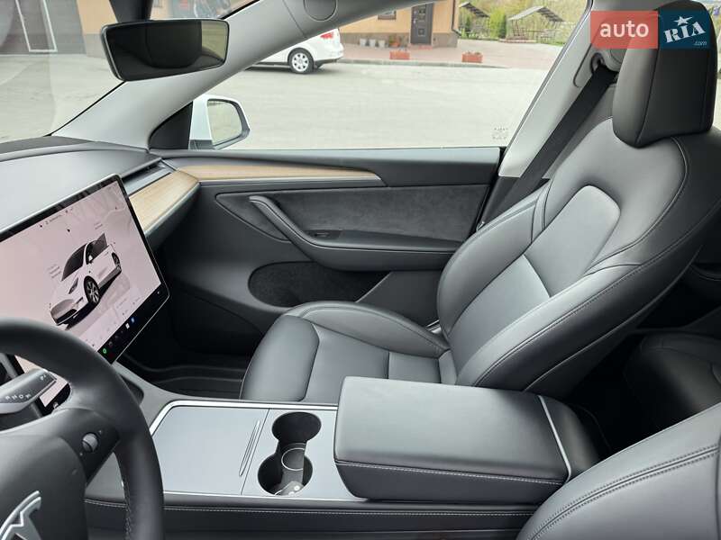 Позашляховик / Кросовер Tesla Model Y 2024 в Ірпені