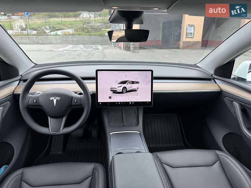 Позашляховик / Кросовер Tesla Model Y 2024 в Ірпені
