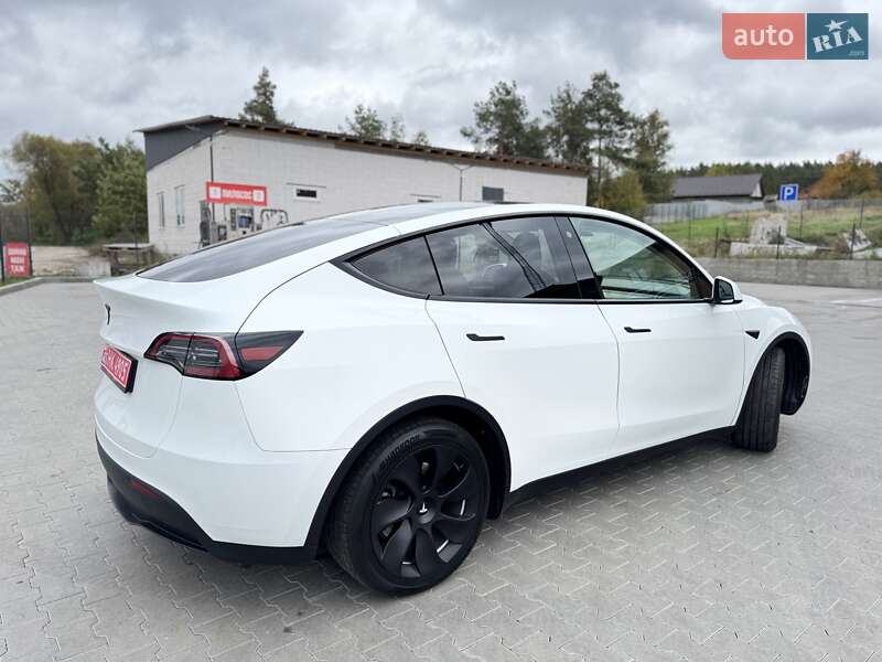 Позашляховик / Кросовер Tesla Model Y 2024 в Ірпені